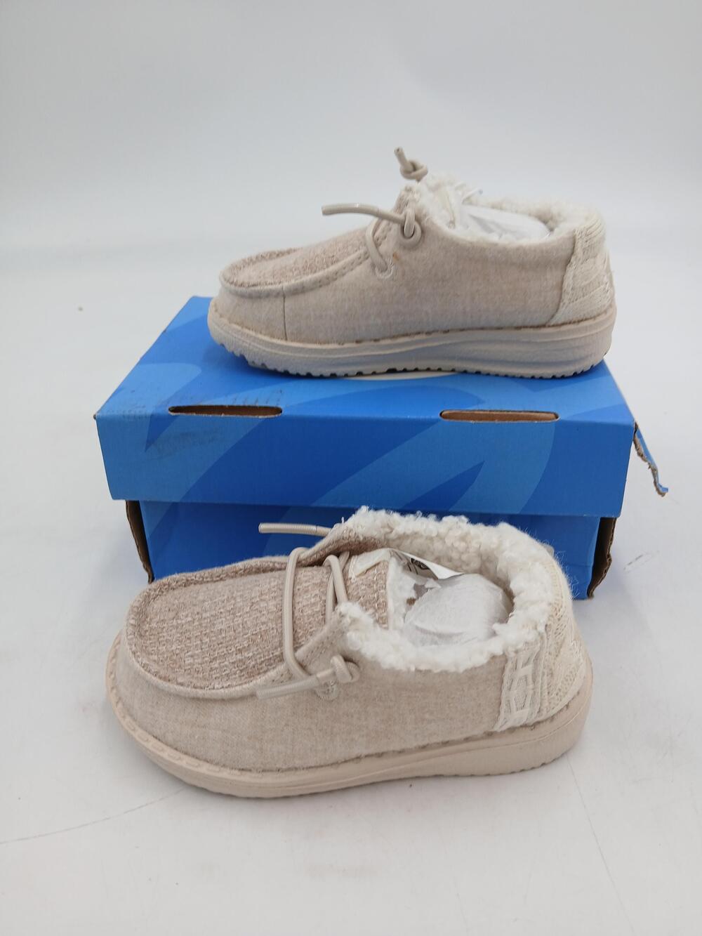 Hey Dude Shoes Toddler Size 7 White Wendy T Brushed Cozy Slip On Lined Warm